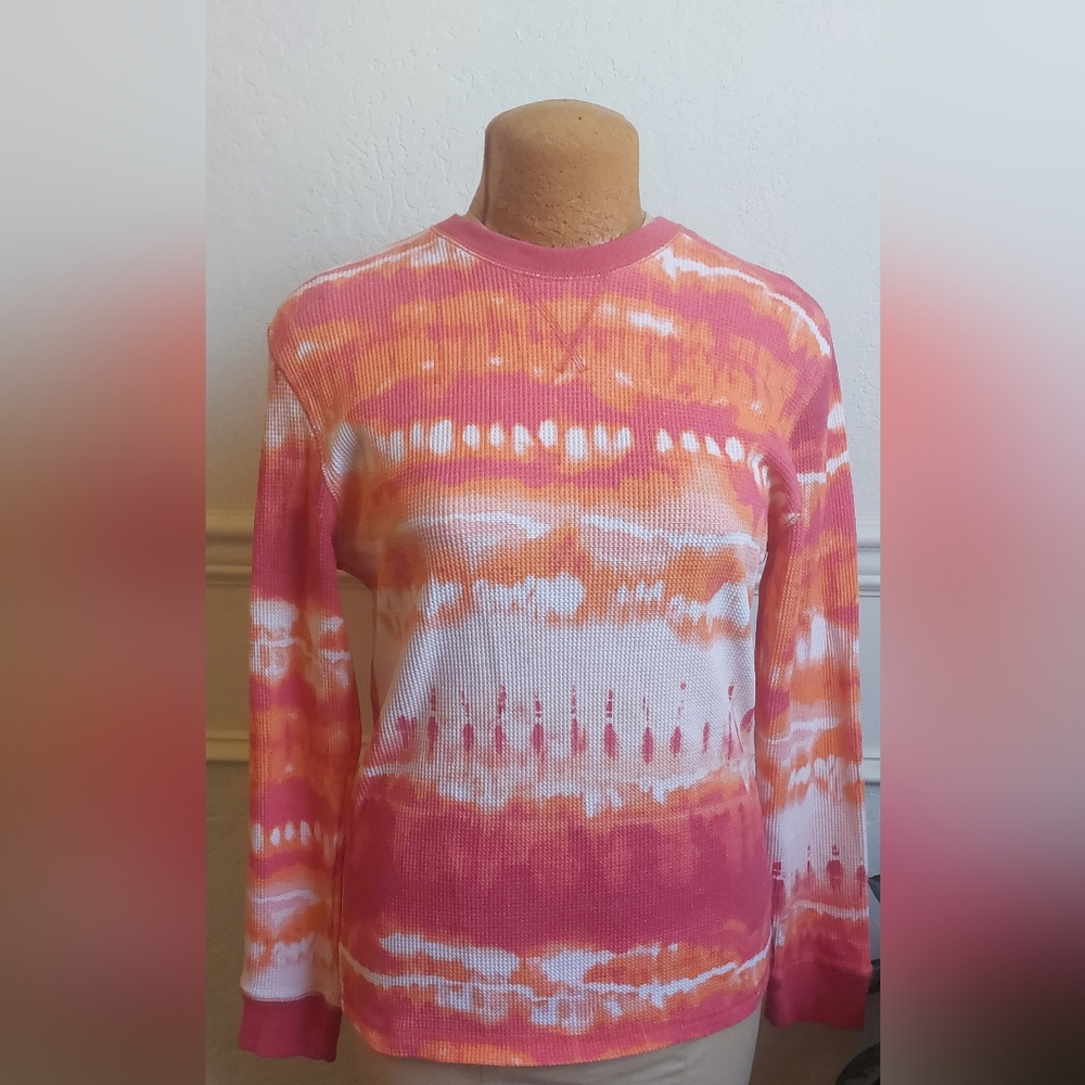 Mens Sun +Stone Waffle Thermal Crewneck in Coral and Orange